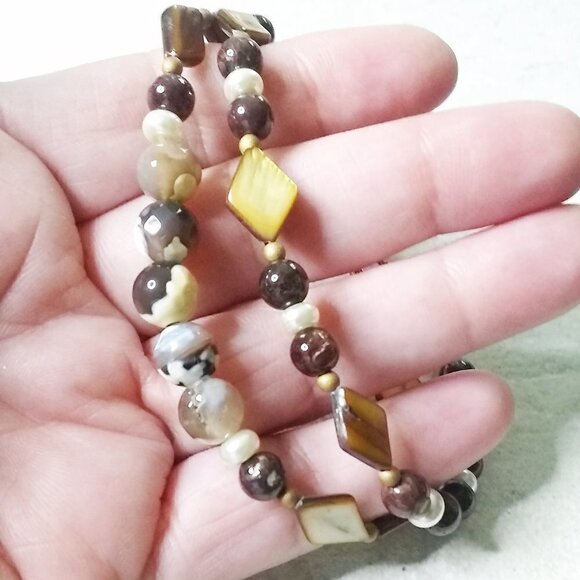 2 Bracelets! Neutral Color Scheme! Semi Precious Beads! Classy & Chic + Elegant! - Picture 7 of 13